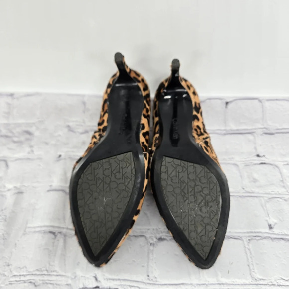 Calvin Klein Jeanna Statement 🐆 Leapord Hair Ankle Bootie Heels Size 6 - Picture 12 of 16